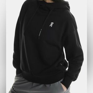 ON Running Club Hoodie